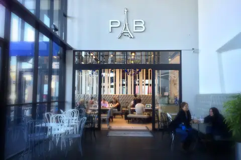 Crumbs Bakery photo 1
